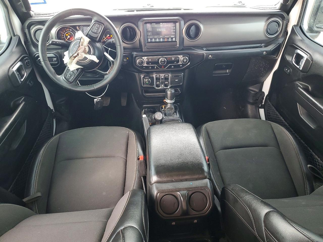 2023 Jeep Gladiator Sport