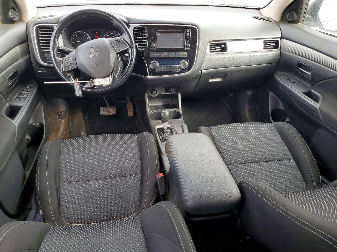 2016 Mitsubishi Outlander se