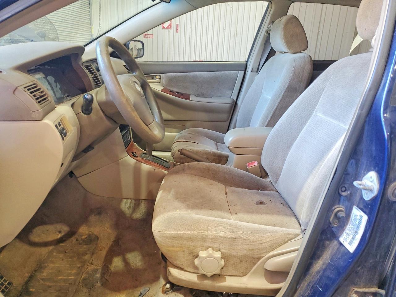 2004 Toyota Corolla ce