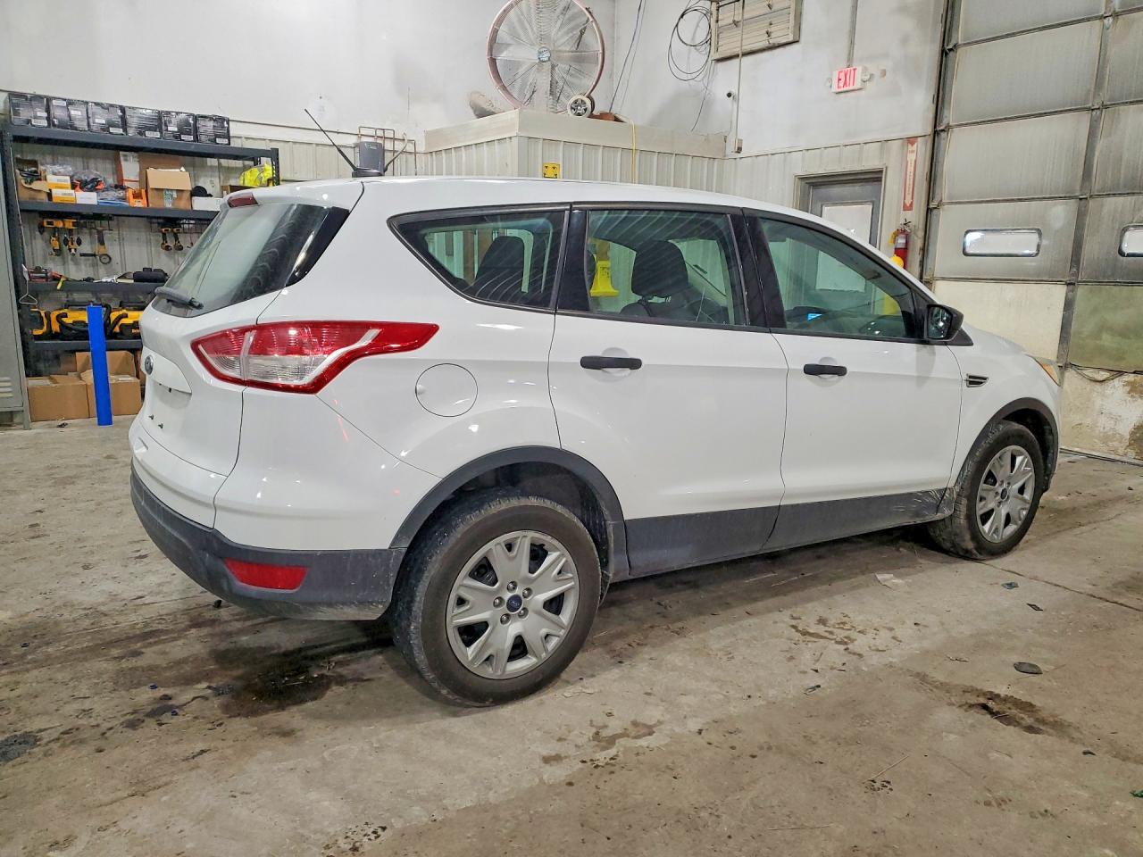 2013 Ford Escape s