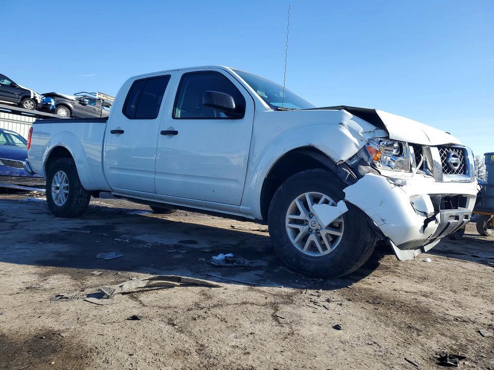 2015 Nissan Frontier sv