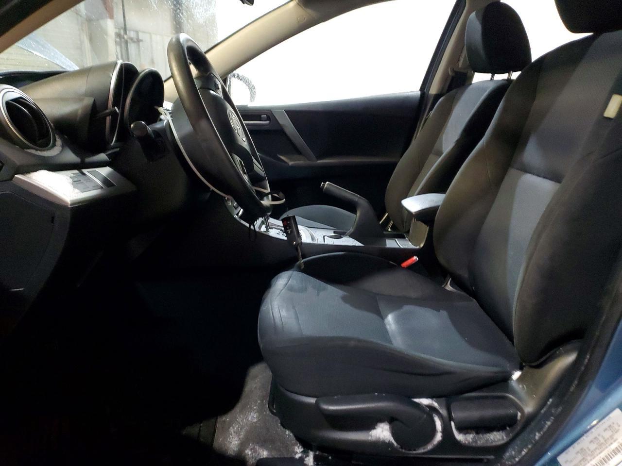 2011 Mazda 3 I