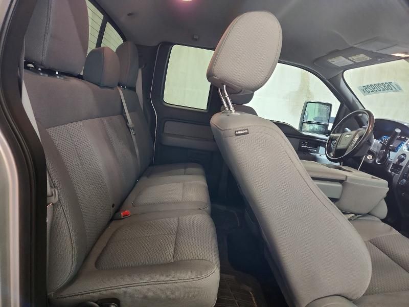 2012 Ford F150 Super cab