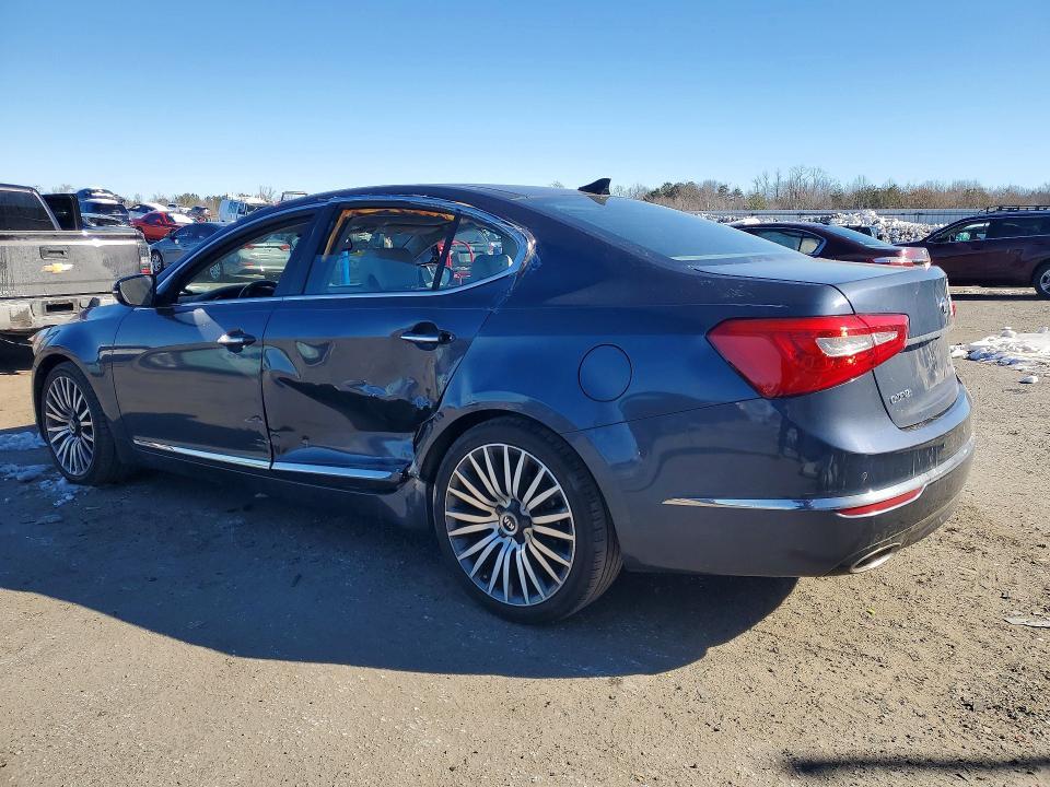 2014 KIA Cadenza Premium