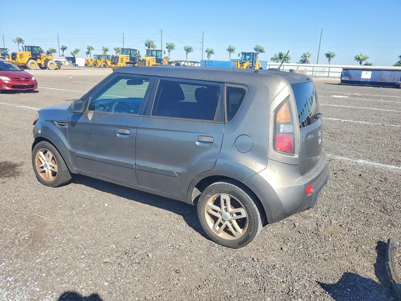 2010 KIA Soul +