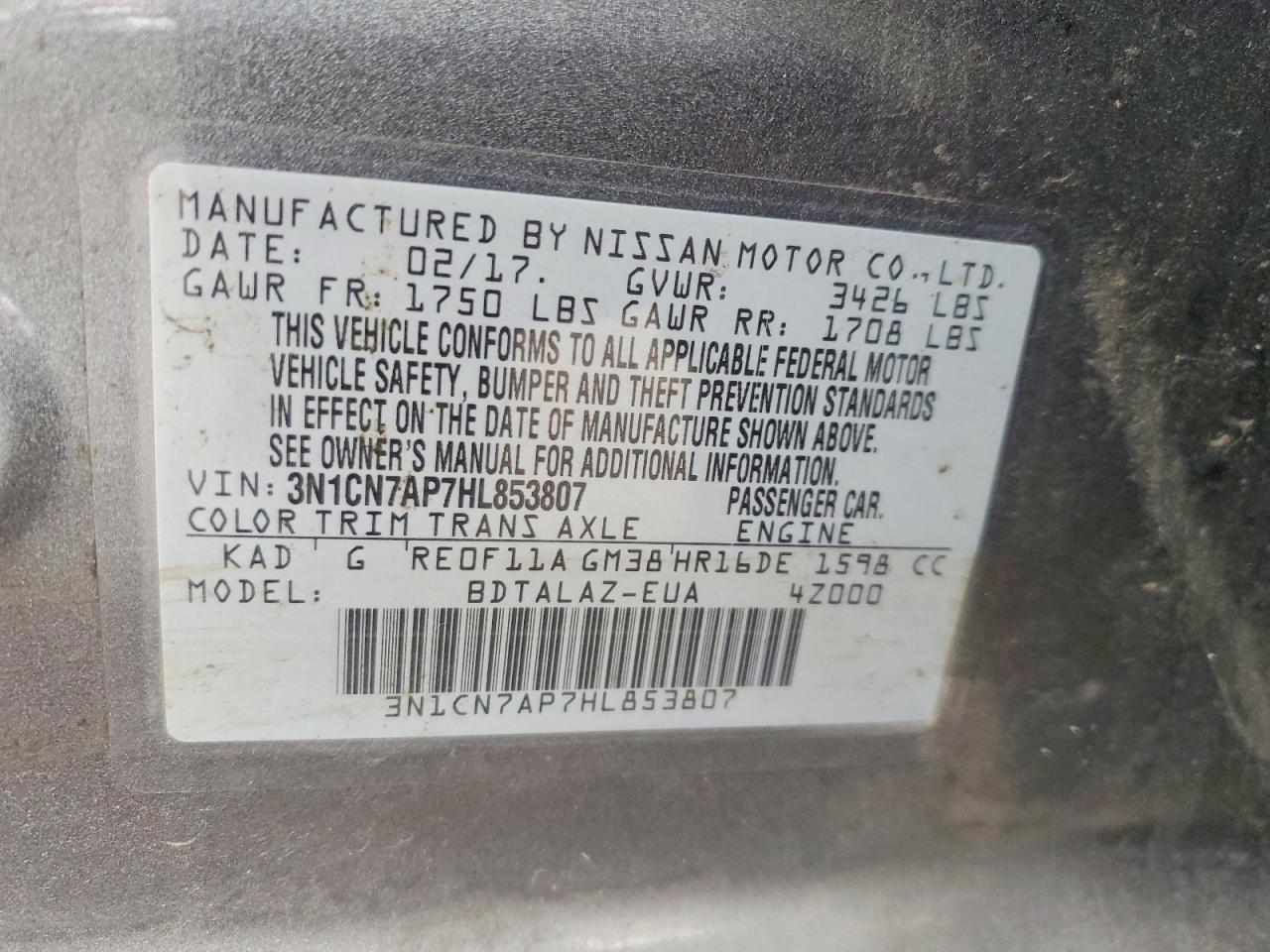 2017 Niss Versa s