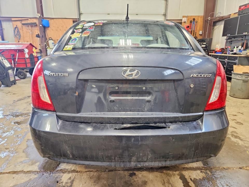 2010 Hyundai Accent gls