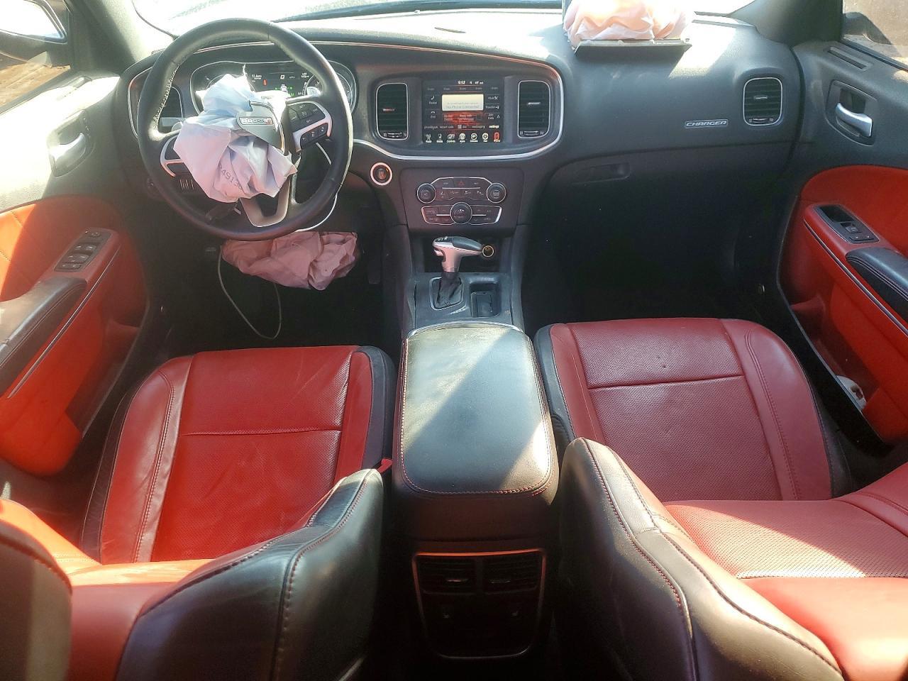 2015 Dodge Charger sxt