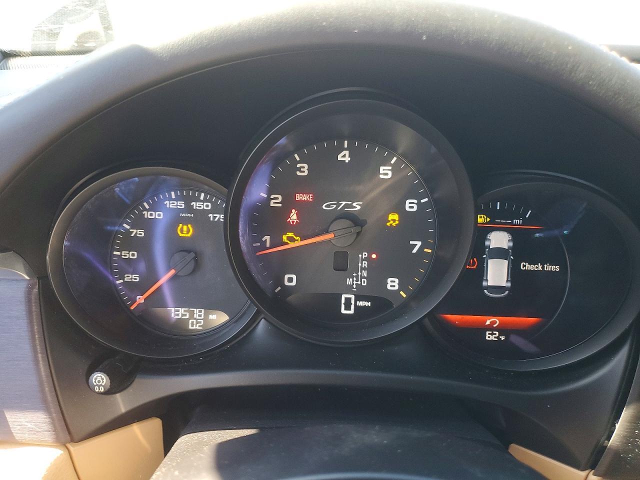 2017 Porsche Macan gts