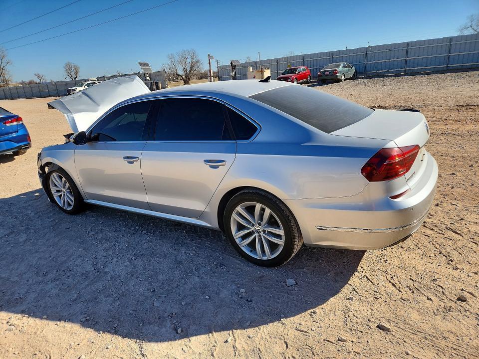 2018 Volkswagen Passat se