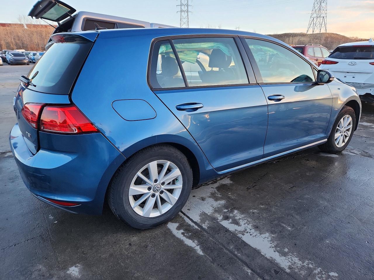 2017 Volkswagen Golf s