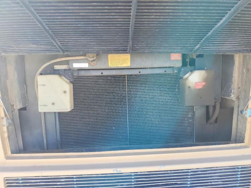 1998 Freightliner XC Chassis RV