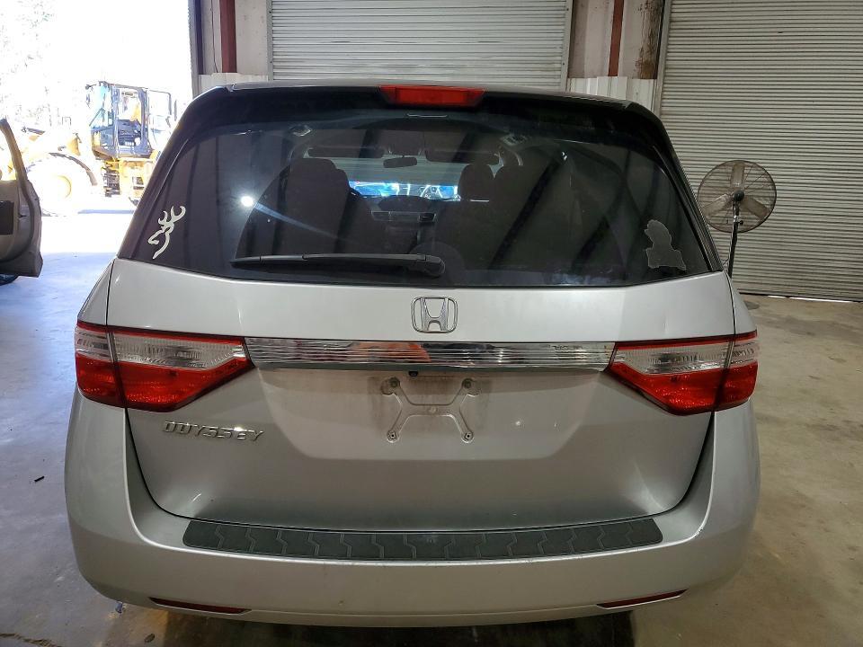 2013 Honda Odyssey lx