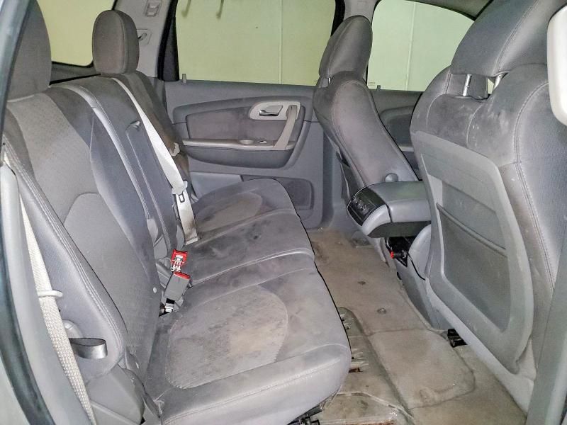 2011 Chevrolet Traverse ls