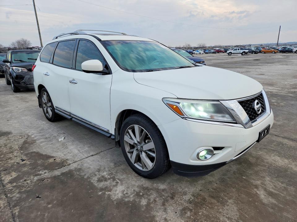 2014 Nissan Pathfinder s