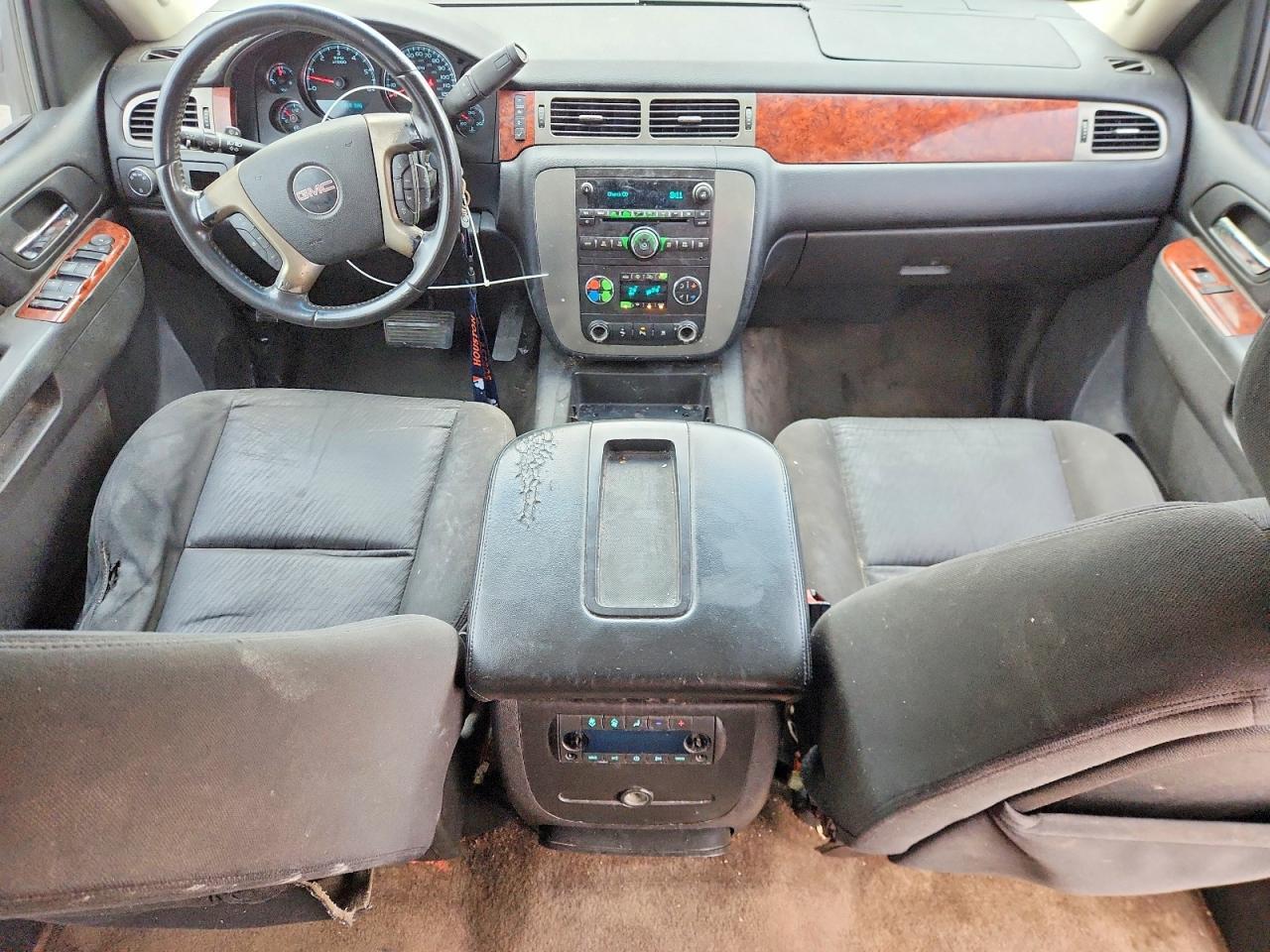 2010 GMC Yukon sle
