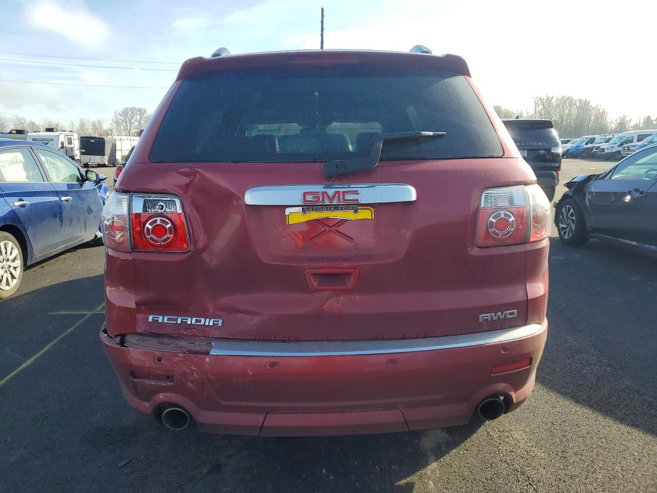 2012 GMC Acadia Denali