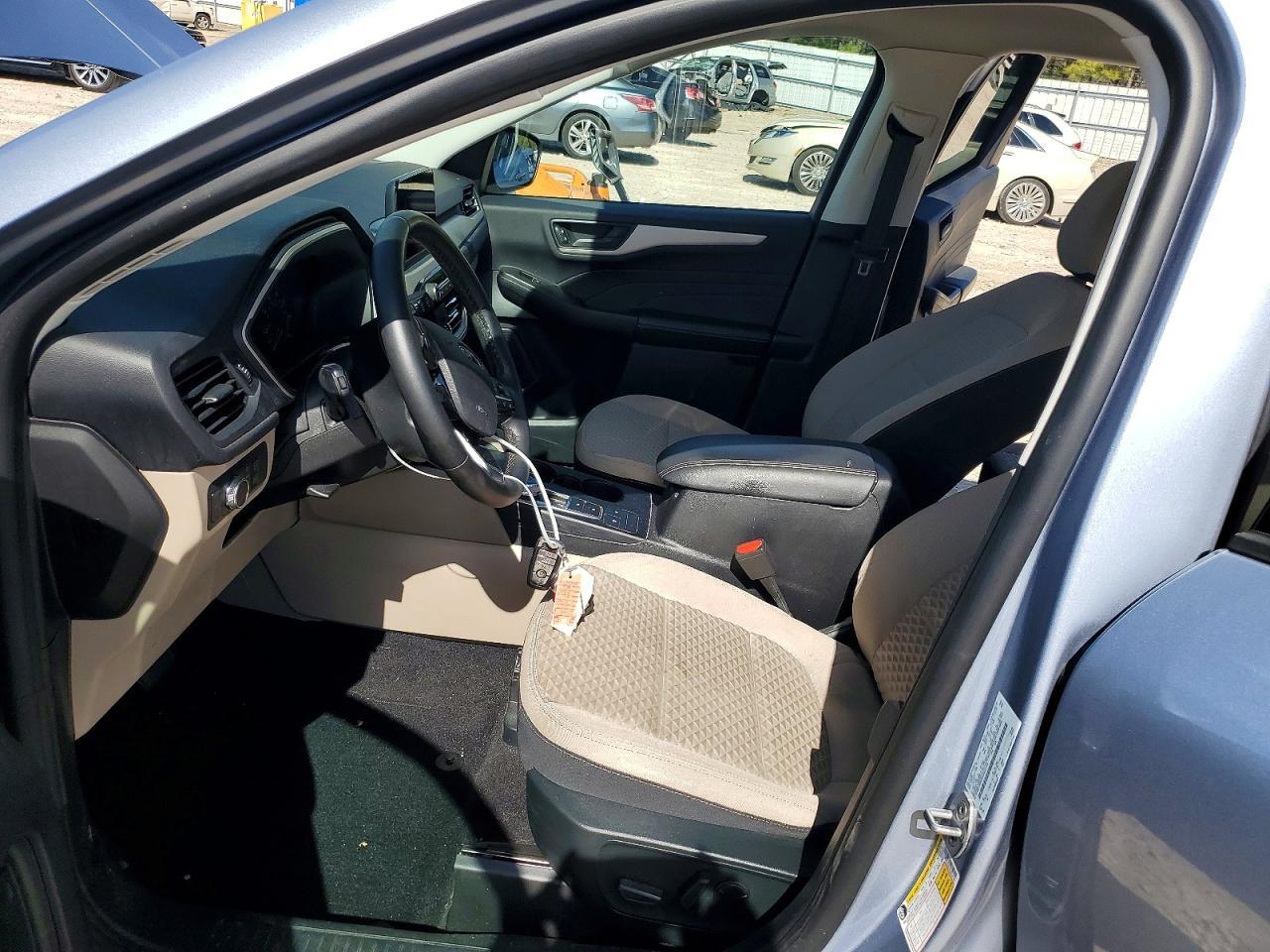 2022 Ford Escape se