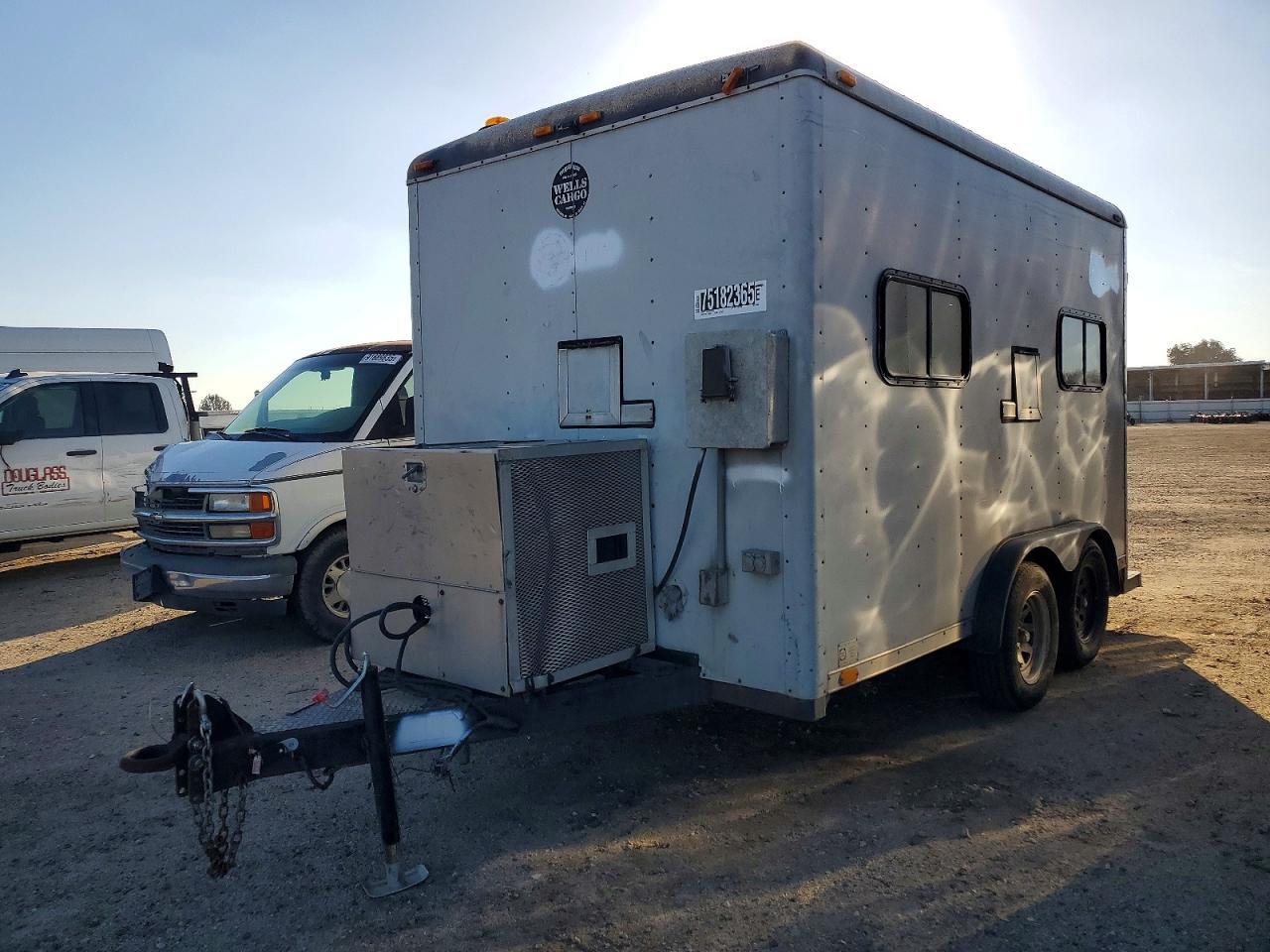 1990 Wellscargo 1990 Wells Cargo Fiber Optic Splicing Trailer