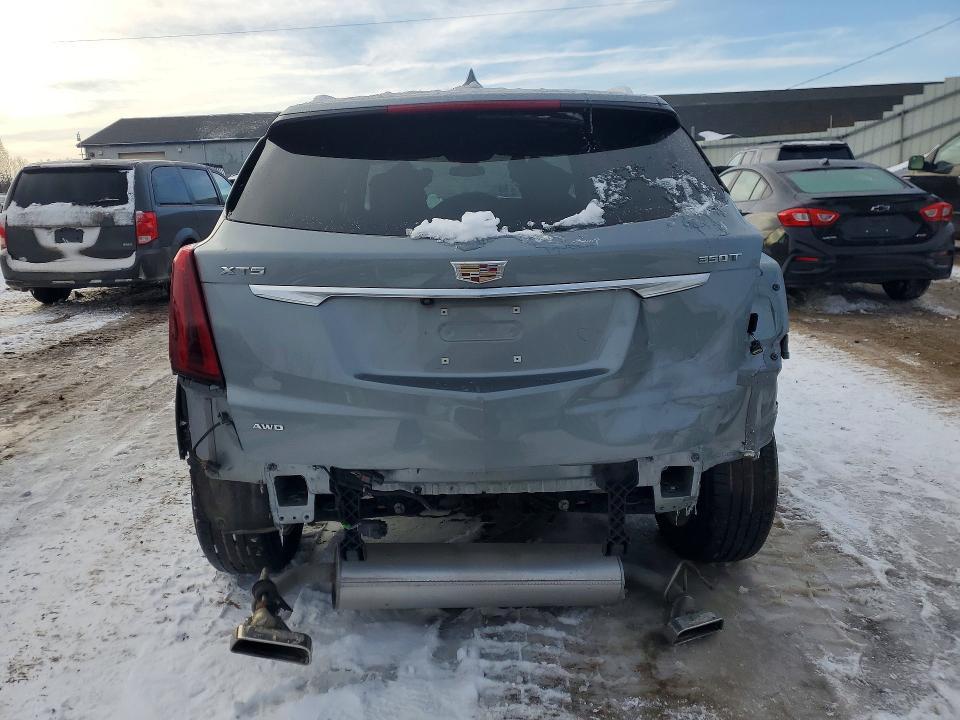 2024 Cadillac XT5 Luxury