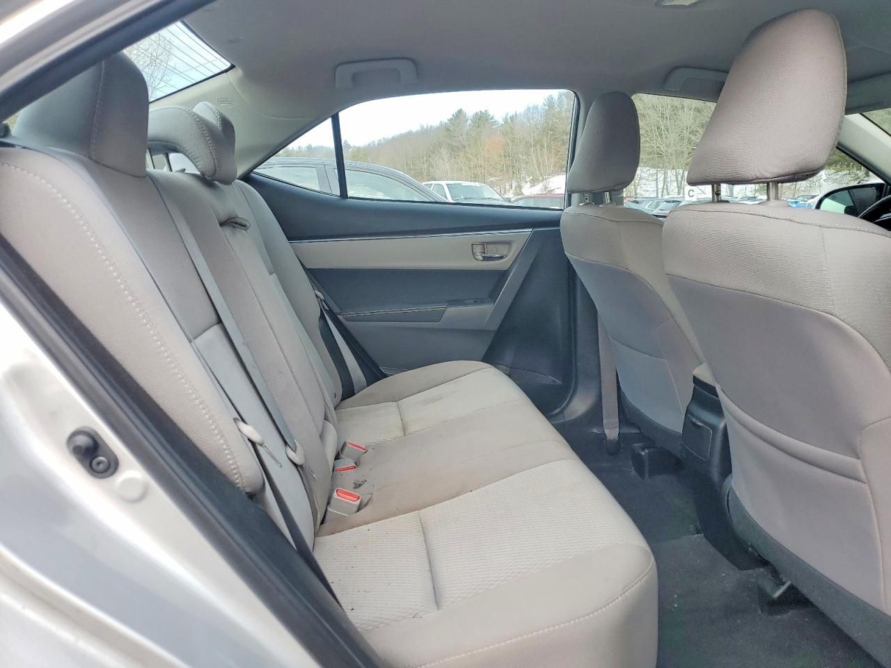 2016 Toyota Corolla l