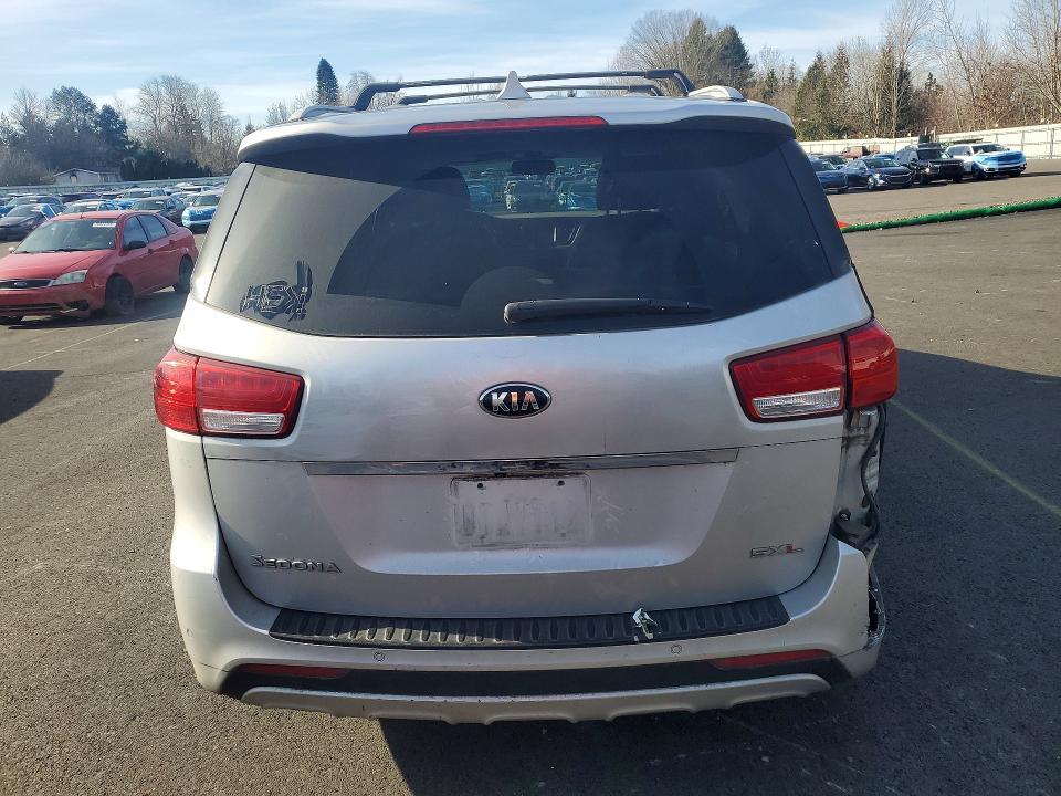 2015 KIA Sedona sxl