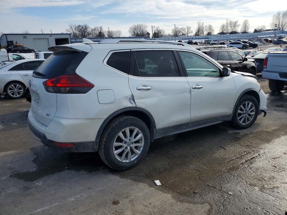2020 Nissan Rogue s