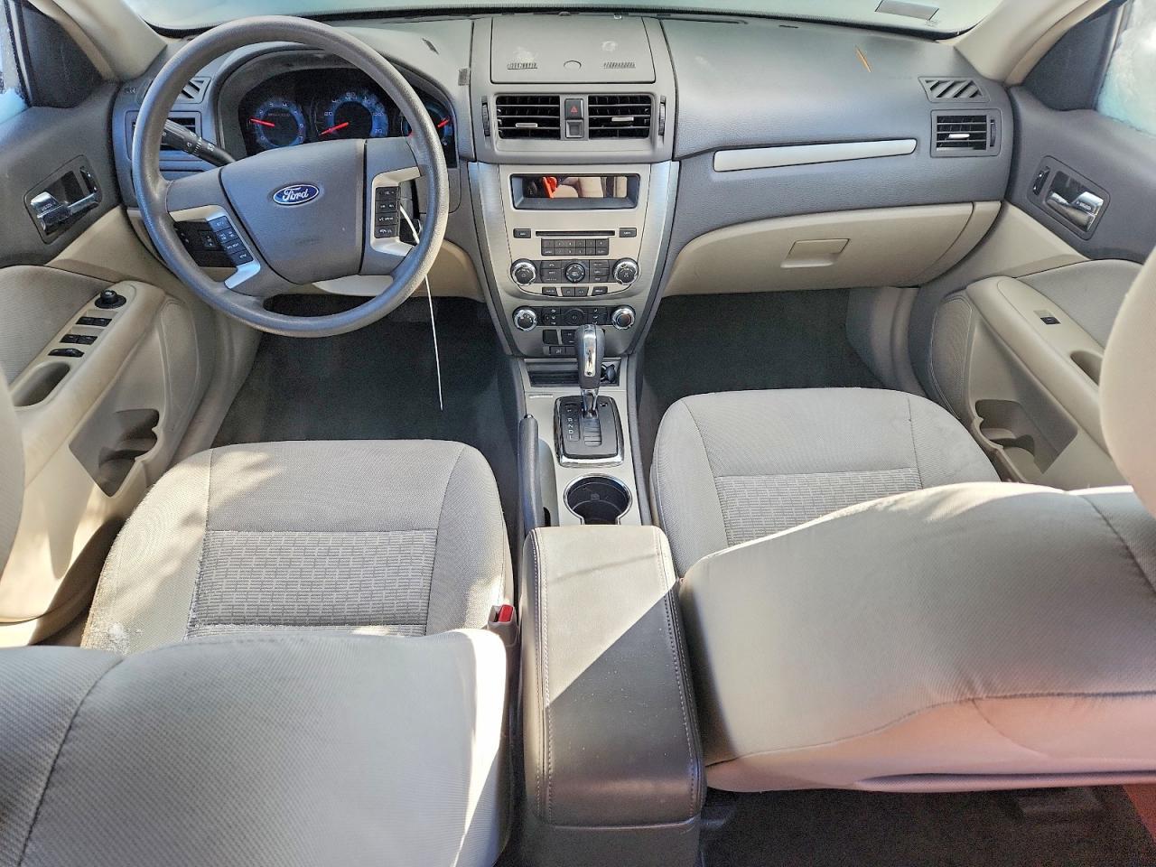 2011 Ford Fusion se