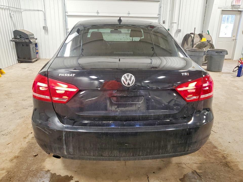 2014 Volkswagen Passat s