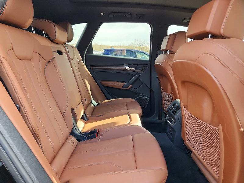 2025 Audi Q5 e Premium Plus 55