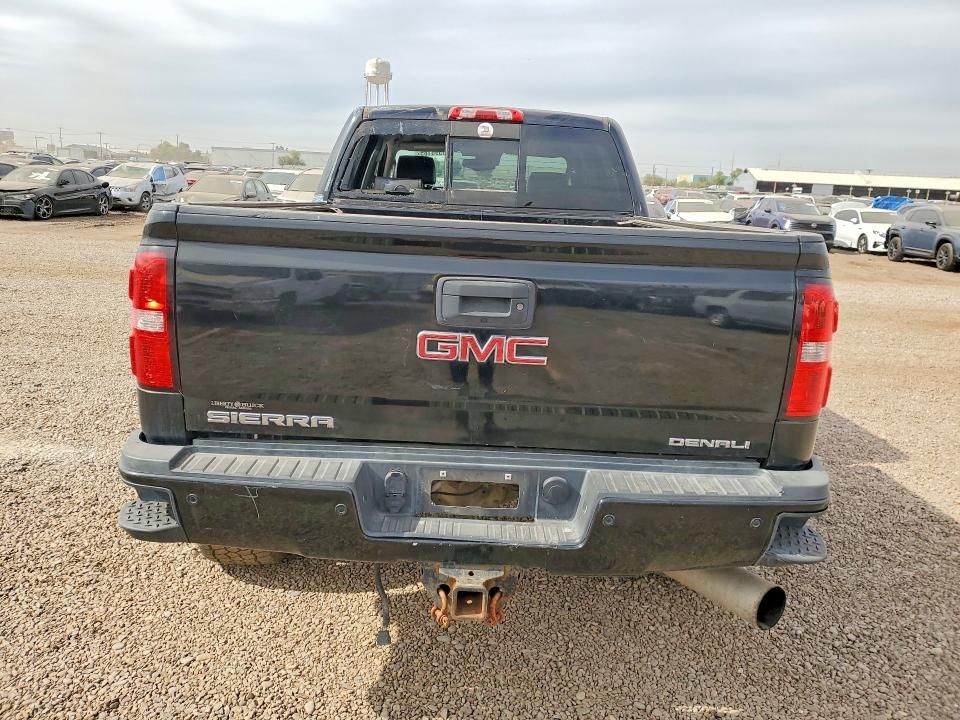 2015 GMC Sierra K2500 Denali