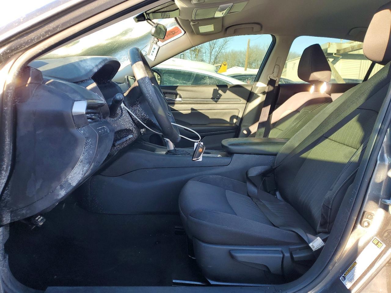 2022 Nissan Altima s