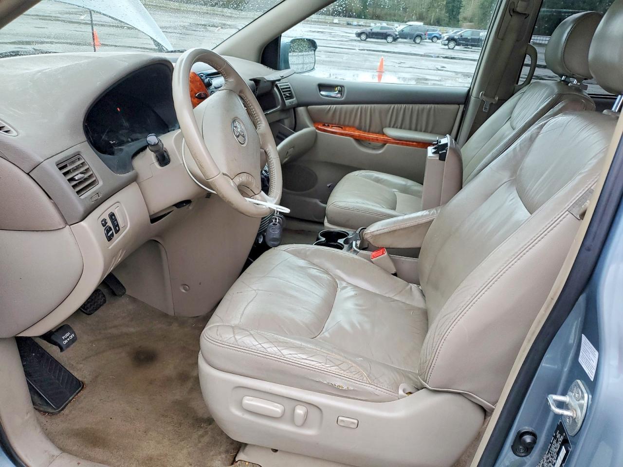 2006 Toyota Sienna xle