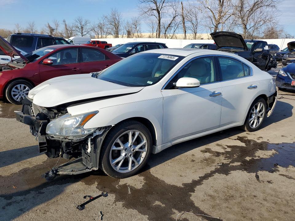 2012 Nissan Maxima s