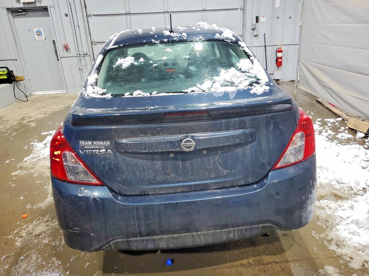 2017 Niss Versa 1.6 s Plus
