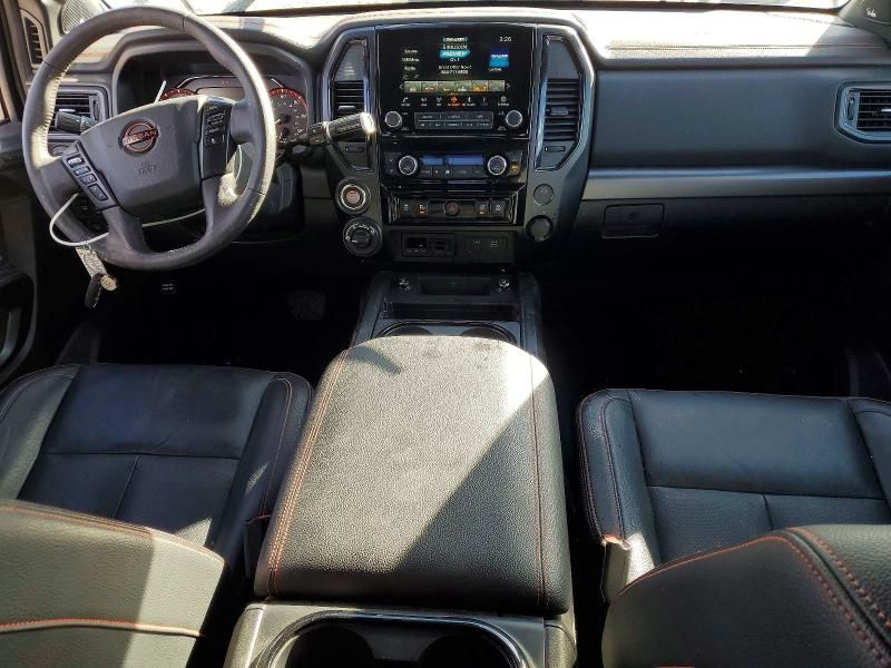 2024 Nissan Titan Pro-4x