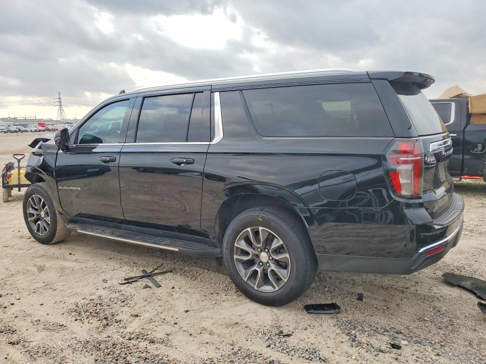 2023 Chevrolet Suburban C1500 lt