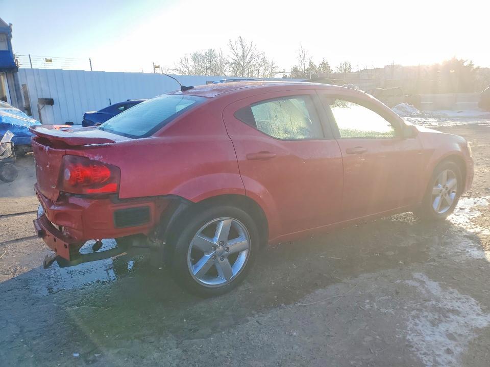 2011 Dodge Avenger lux
