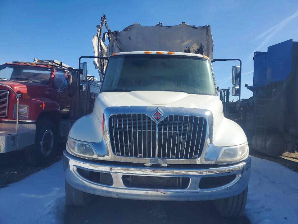 2017 International 4300 BOX Truck