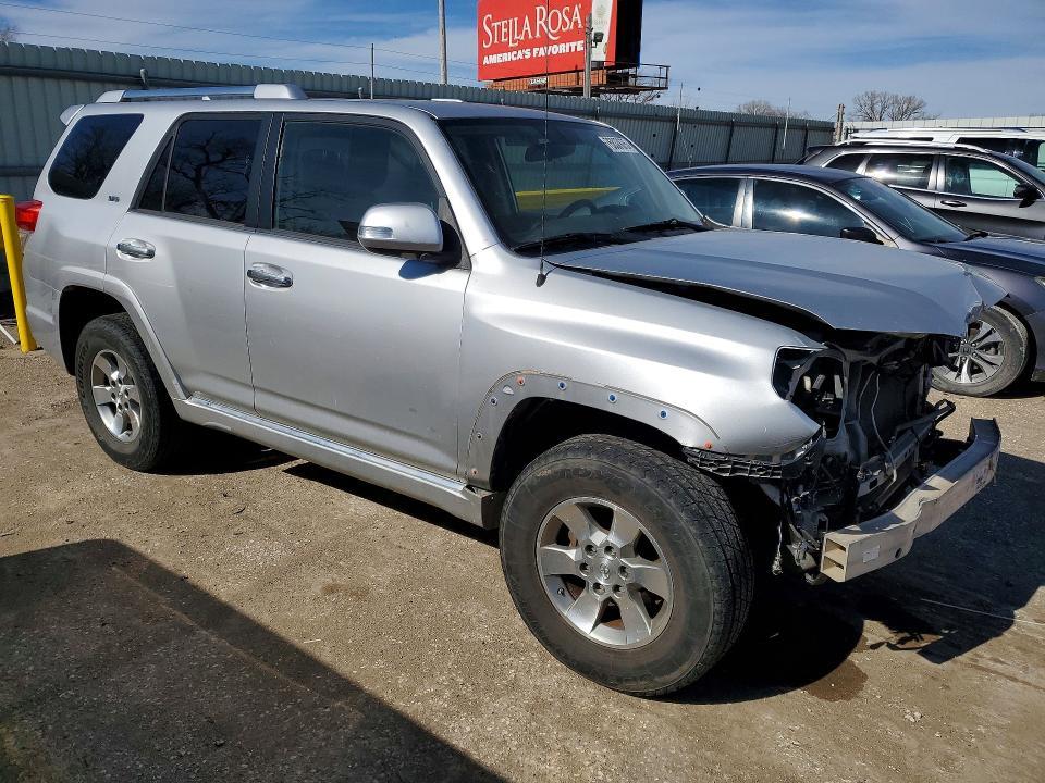 2013 Toyota 4runner SR5
