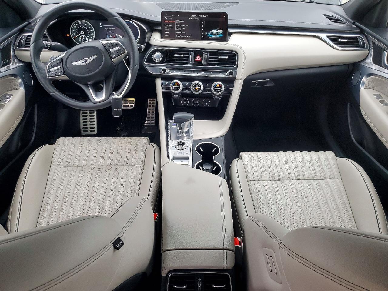 2023 Genesis G70 Base