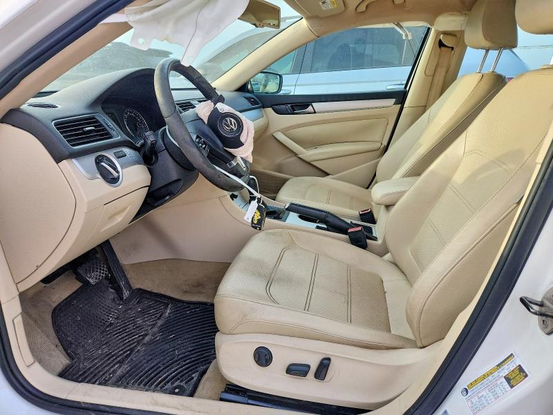 2013 Volkswagen Passat se
