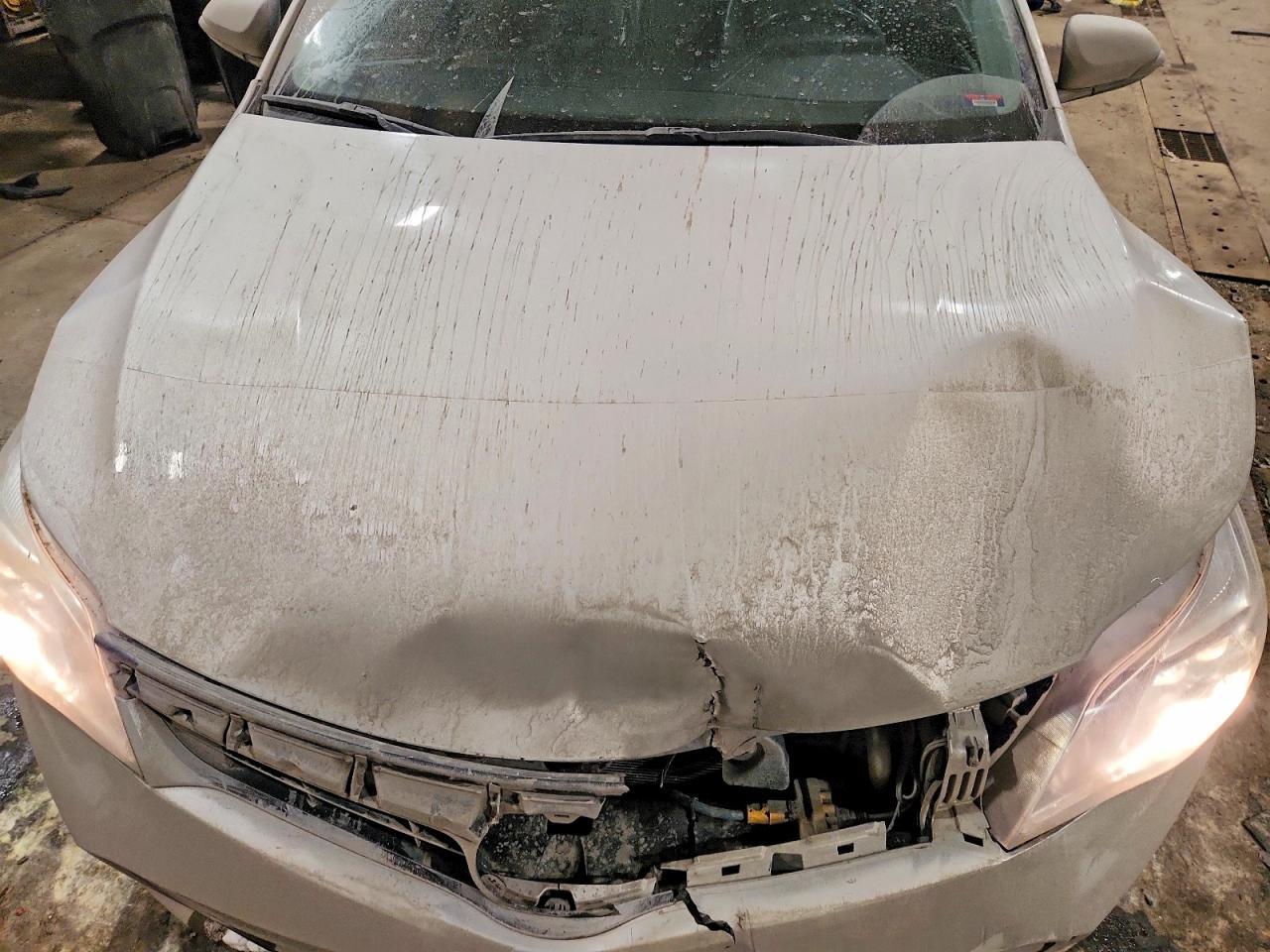 2013 Toyota Avalon Hybrid