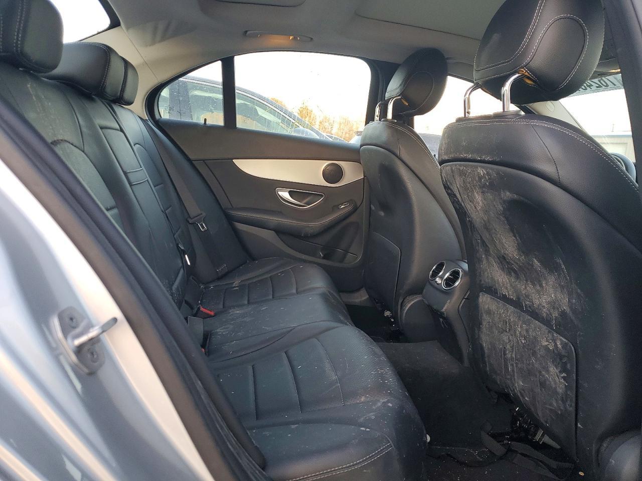 2016 Mercedes-Benz C300