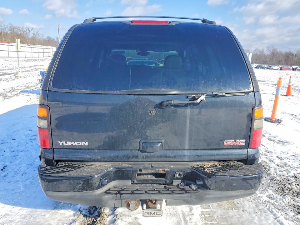 2004 GMC Yukon Denali