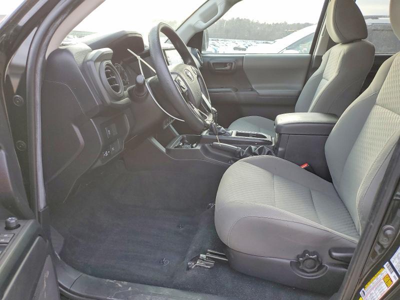 2022 Toyota Tacoma sr V6