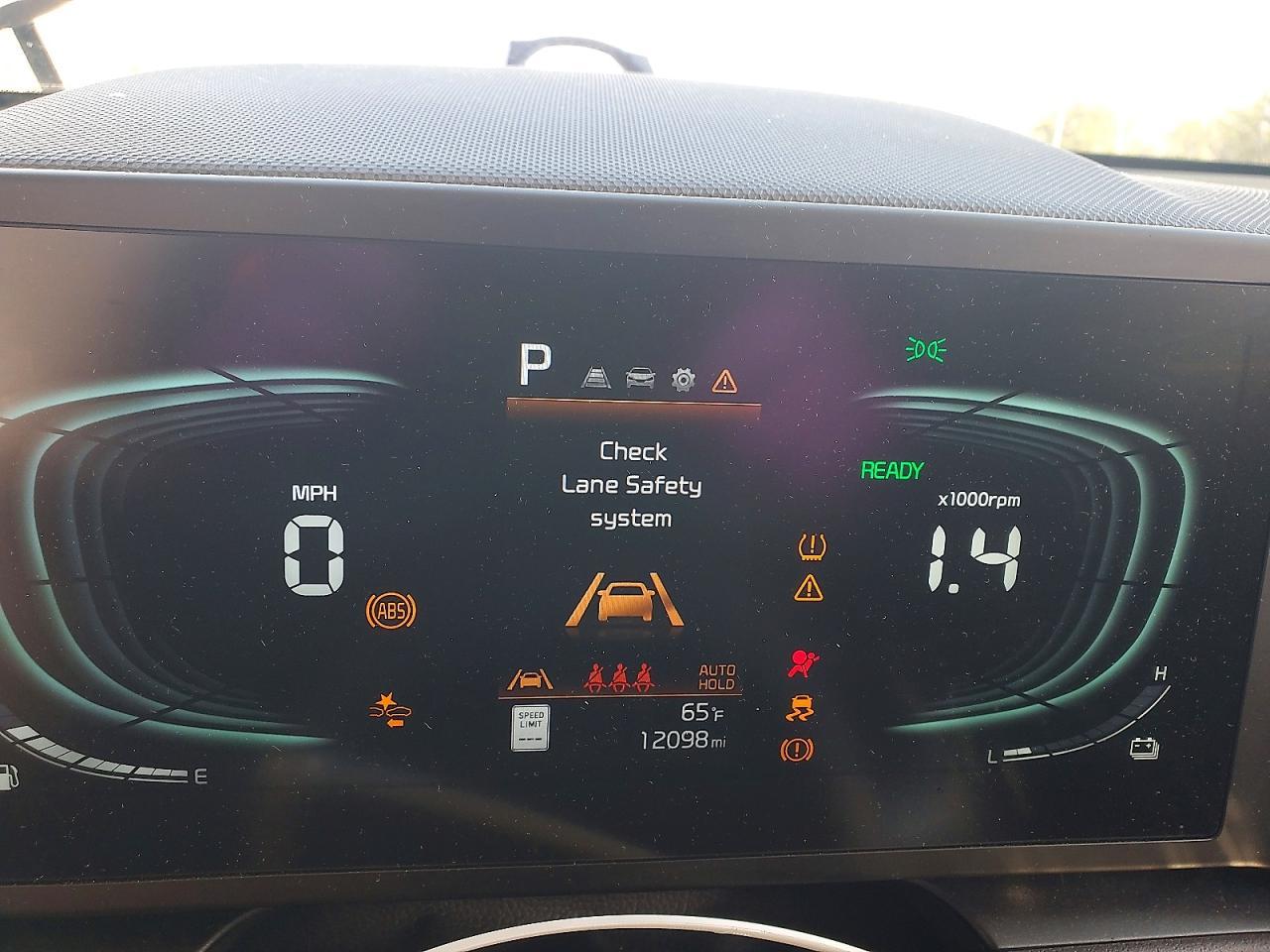 2026 KIA Niro lx