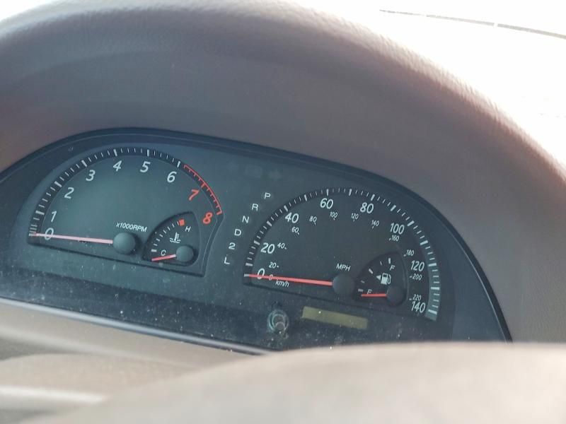 2004 Toyota Camry le