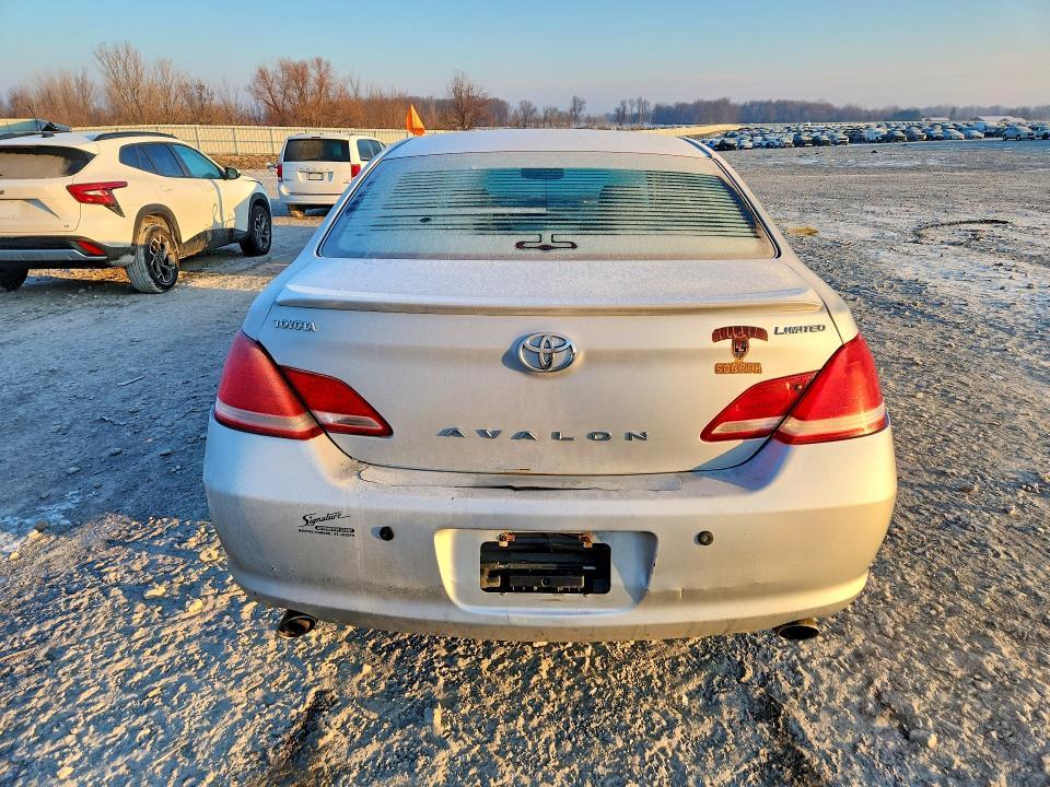 2006 Toyota Avalon xl
