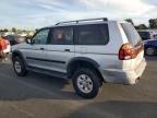 2002 Mitsubishi Montero Sport es